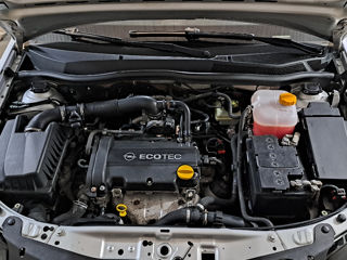 Opel Astra foto 10