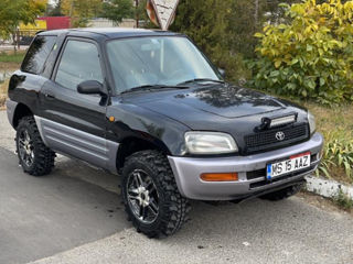 Toyota Rav 4 foto 2