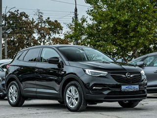 Opel Grandland X foto 1