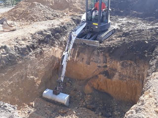 Servicii excavator,bobcat foto 1