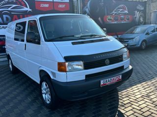 Volkswagen Transporter foto 2