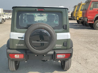 Suzuki Jimny foto 11