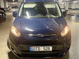 Ford Tourneo Connect foto 2