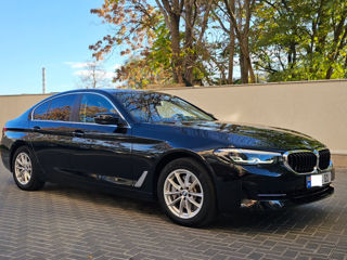 BMW 5 Series foto 7