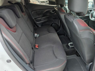 Renault Clio foto 12