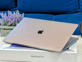 MacBook Pro 16 Retina 2019 (Core i7 9750H/16Gb DDR4/512Gb SSD/4Gb Radeon Pro 5300M/16") foto 10