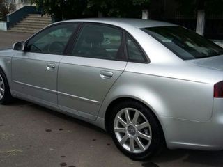 Audi A4 foto 2