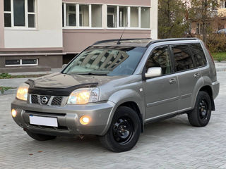 Nissan X-Trail foto 5