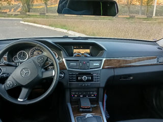 Mercedes E-Class foto 10