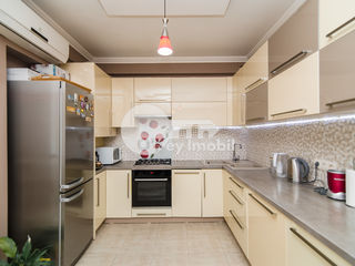 Apartament 2 camere+living, 78 mp, reparație calitativă/mobilat, Urban-Construct 77500 € foto 10