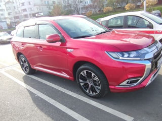 Mitsubishi Outlander foto 10