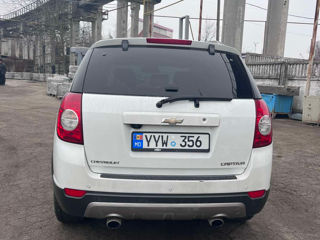 Chevrolet Captiva foto 1