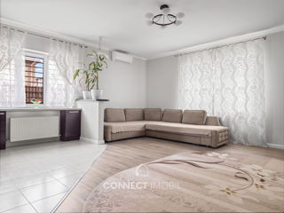 Apartament cu 2 camere, 90 m², Poșta Veche, Chișinău foto 2