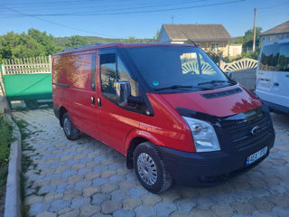 Ford Transit foto 2