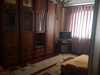 Apartament cu 2 odai - Floresti foto 2