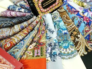Подарки для женщин. Павловопосадские платки, палантины и шарфы в Молдове foto 1