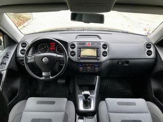 Volkswagen Tiguan foto 9