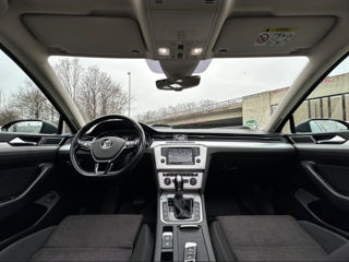 Volkswagen Passat foto 8