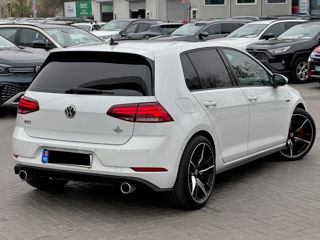 Volkswagen Golf foto 3