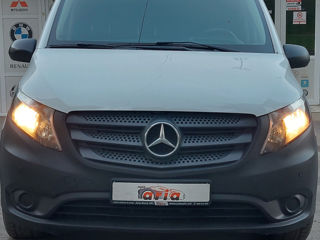 Mercedes Vito foto 2