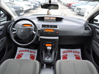 Citroen C4 foto 8