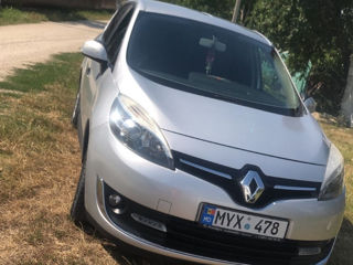 Renault Grand Scenic foto 6