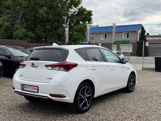 Toyota Auris foto 4