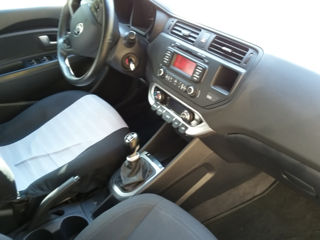 KIA Rio foto 6