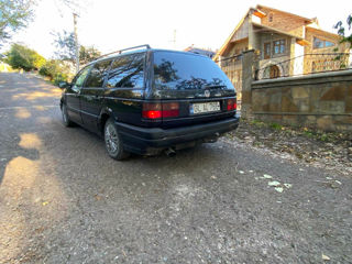 Volkswagen Passat foto 3