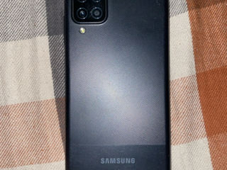 Se vinde Samsung a 12