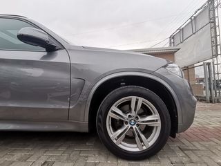 BMW X5 foto 4