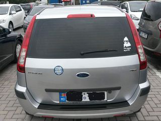 Ford Fusion foto 4