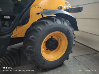 Телескопический погрузчик JCB 531-70, 2019 foto 17