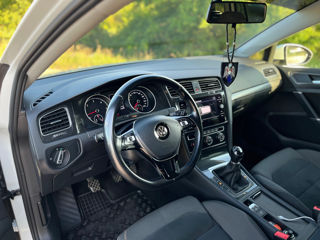 Volkswagen Golf foto 8