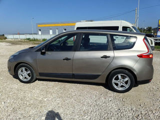 Renault Scenic foto 2