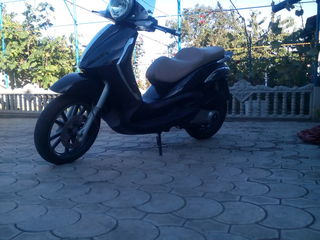 Piaggio beverly foto 6