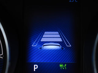 Toyota C-HR foto 12