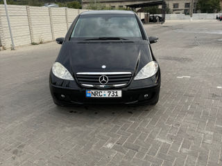 Mercedes A-Class foto 3