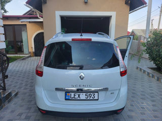 Renault Grand Scenic foto 9