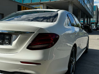 Mercedes E-Class foto 3