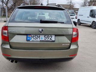 Skoda Superb foto 7