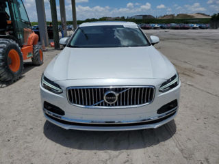 Volvo S90 foto 2