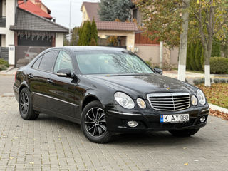 Mercedes E-Class foto 3