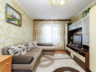 2-х комнатная квартира, 55 м², Чокана, Кишинёв