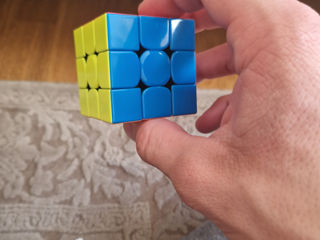 Vind urgent cubic rubik foto 2