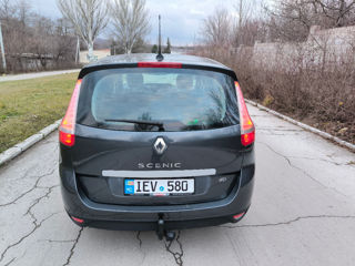 Renault Grand Scenic foto 6