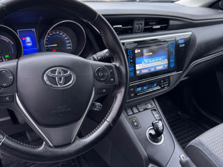 Toyota Auris foto 10