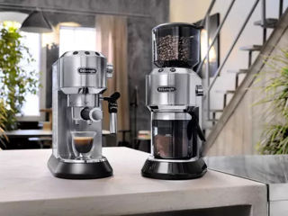 Aparat cafea Delonghi Dedica+Râșniță de cafea Delonghi