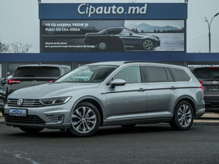 Volkswagen Passat foto 4