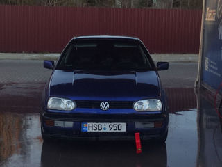 Volkswagen Golf foto 6